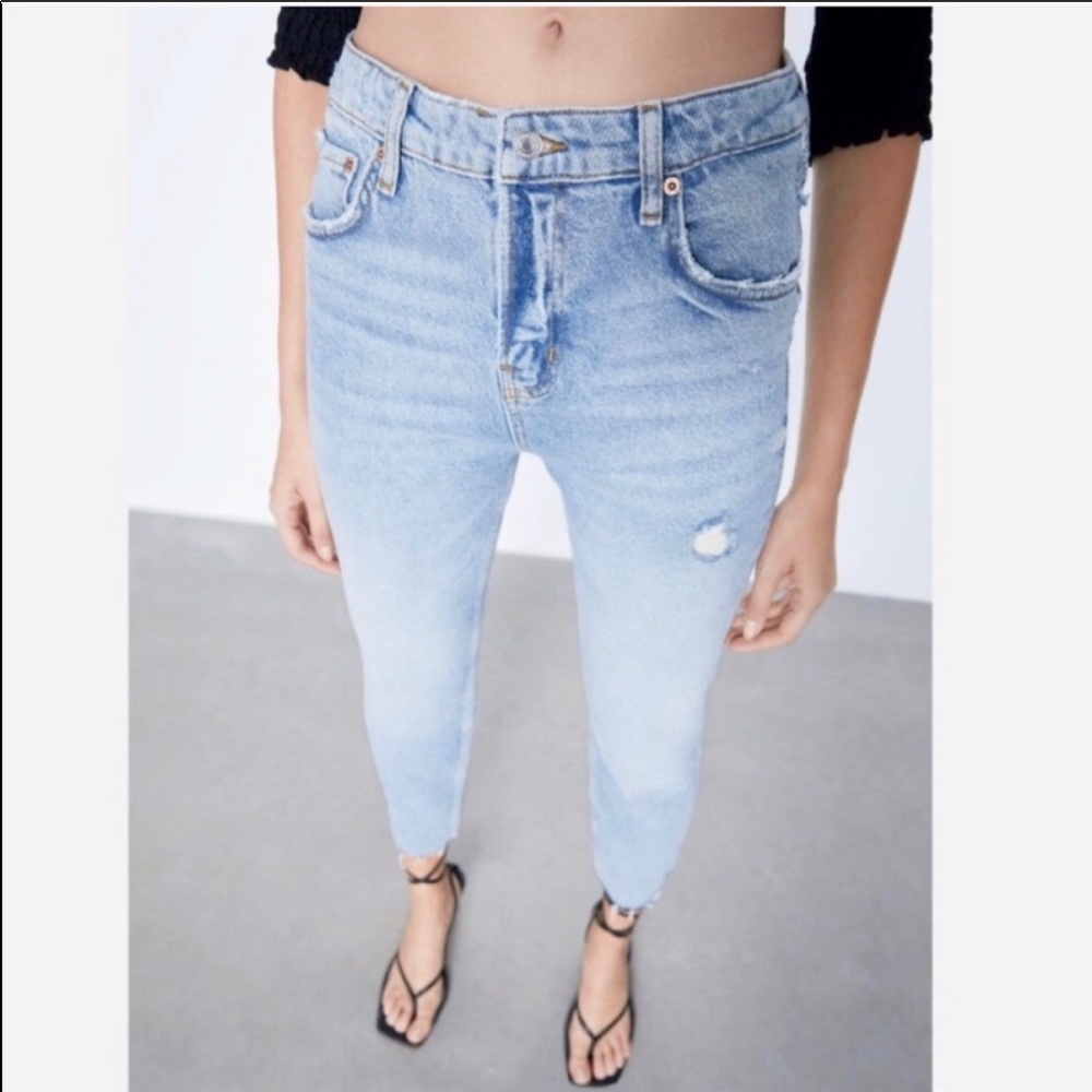 NWOT ZARA high waisted slim mom jeans